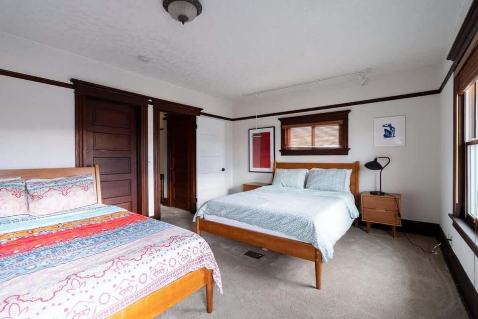 2BR and 2BA - Historic Portland Home - Prime Location House in Portland