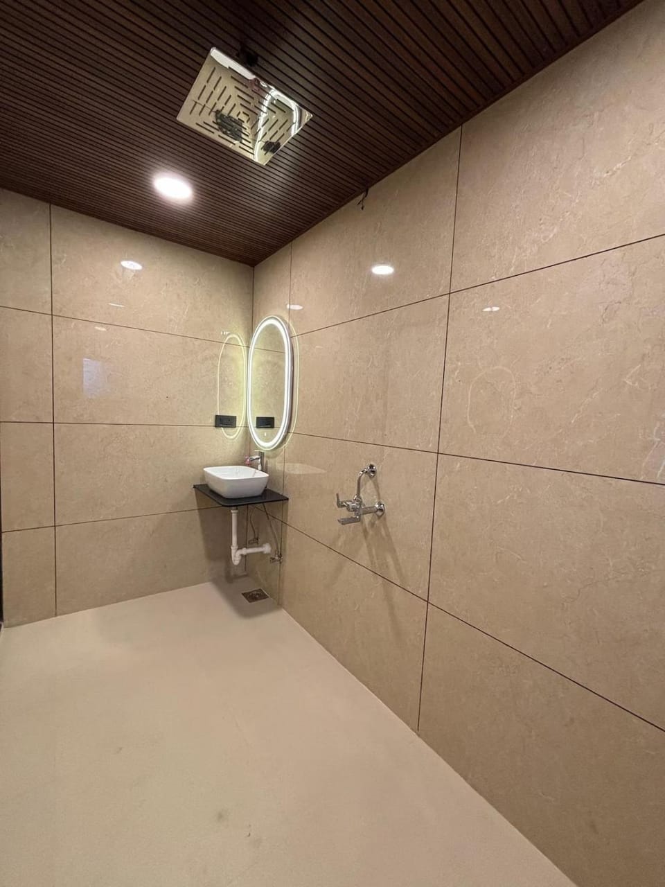 The Private 2BHK Jacuzzi Penthouse Koregaon Park Apartment in Pune