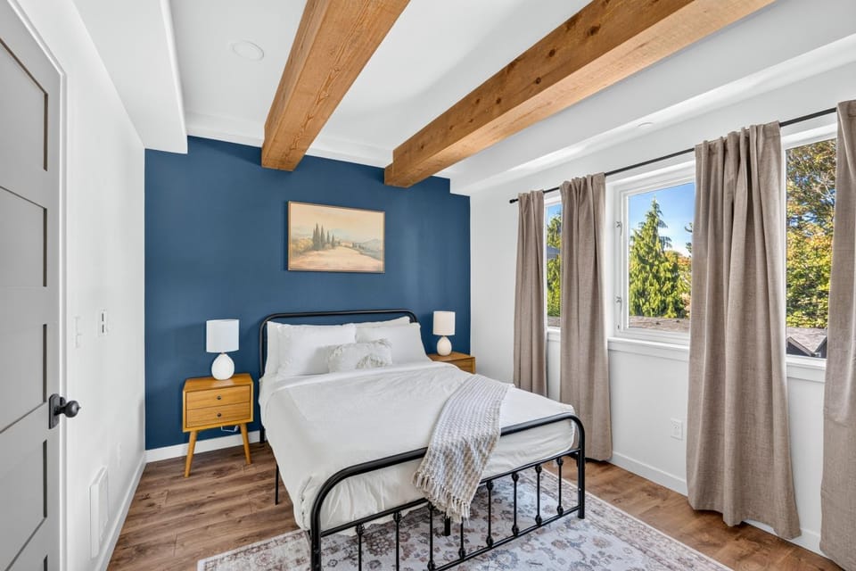 The Adelynn - Luxury townhome in the Center of PDX House in Portland