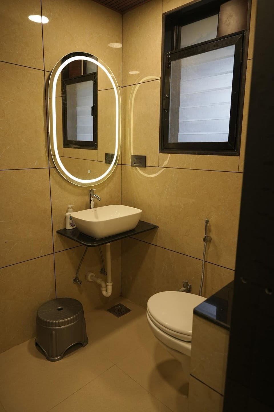 Serene by the River 4BHK Apartment in Koregaon Park Apartment in Pune