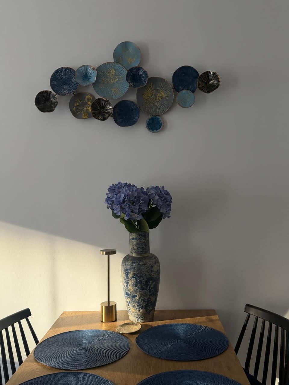 Decorative detail, Dining area