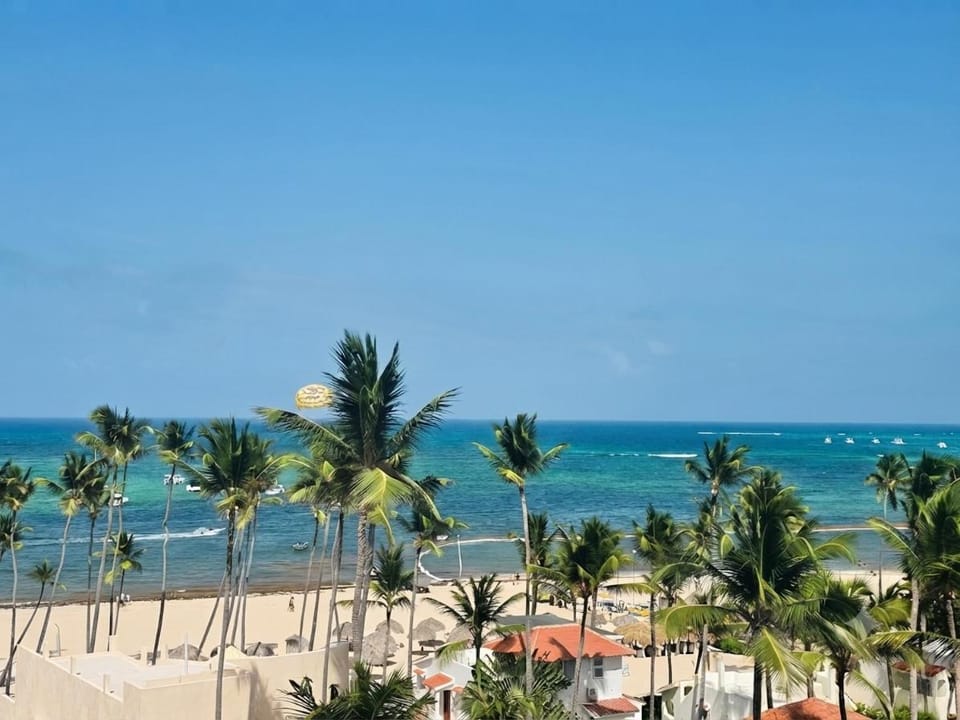 Corales Ducassi Rooftop pool & tropical sol caribe Apartment hotel in Punta Cana
