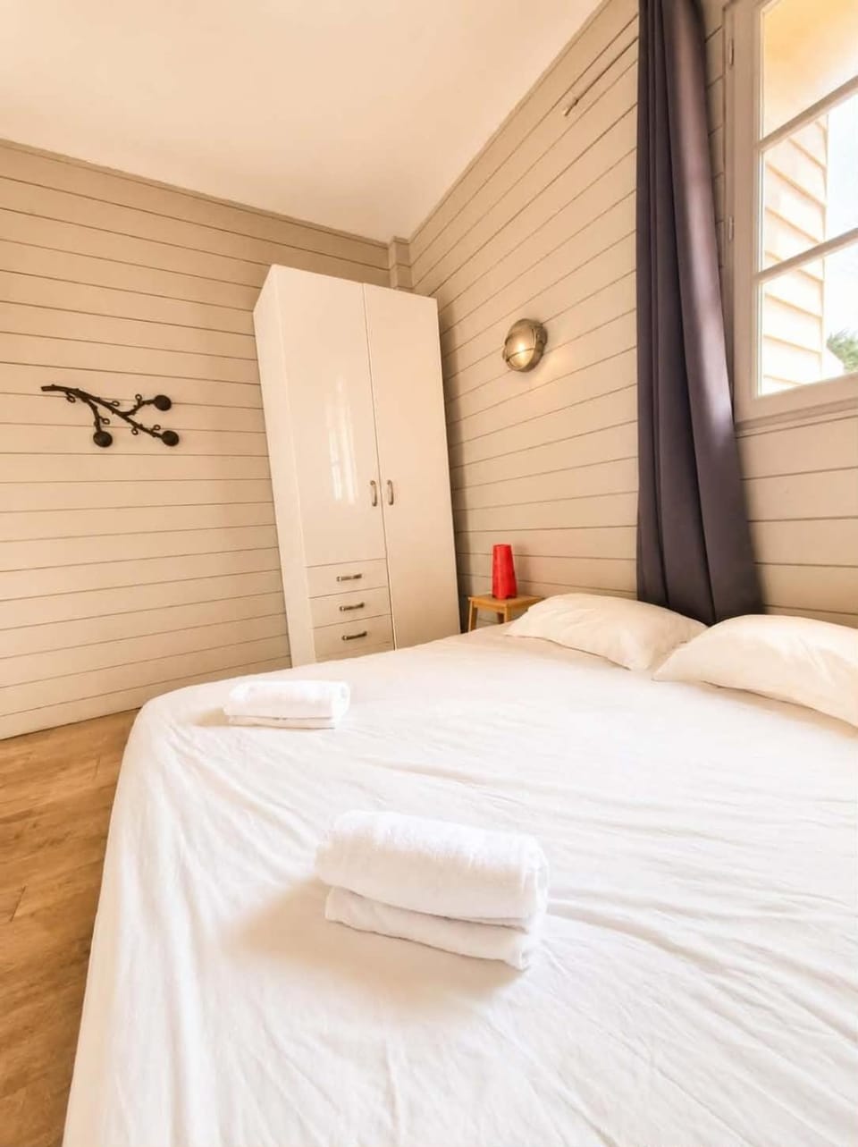 Bed, Bedroom, wardrobe