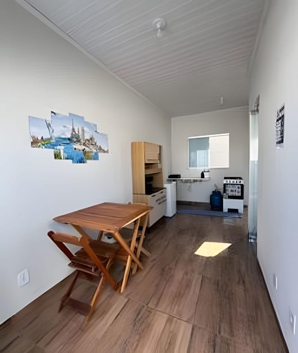 Kitchen or kitchenette, Living room, Dining area, Meals