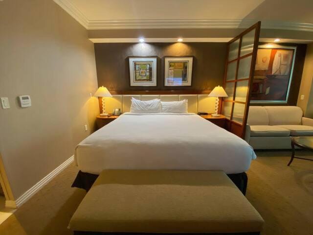 MGM Signature Suites on the Strip Resort in Las Vegas Strip
