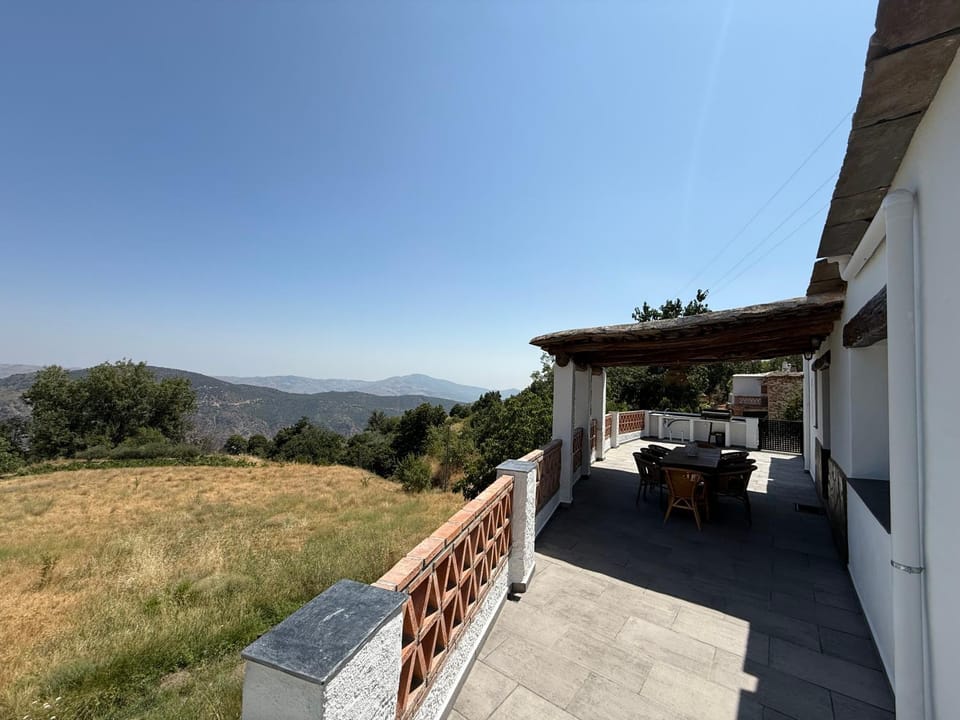 View (from property/room), Balcony/Terrace