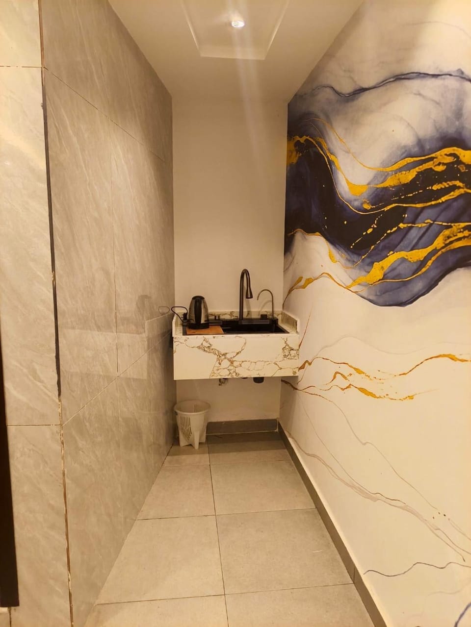 Large studio with sea views and Jeddah Tower, with a beach for swimming Apartment in Jeddah