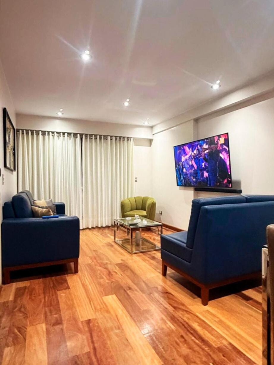 Premium 3hab La Calera cerca a Miraflores Apartment in Miraflores