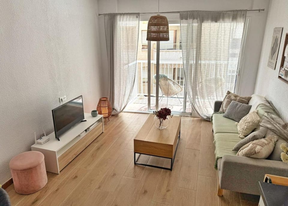 Stylish apartment, Perfect location for beach and city Apartment in Santa Pola
