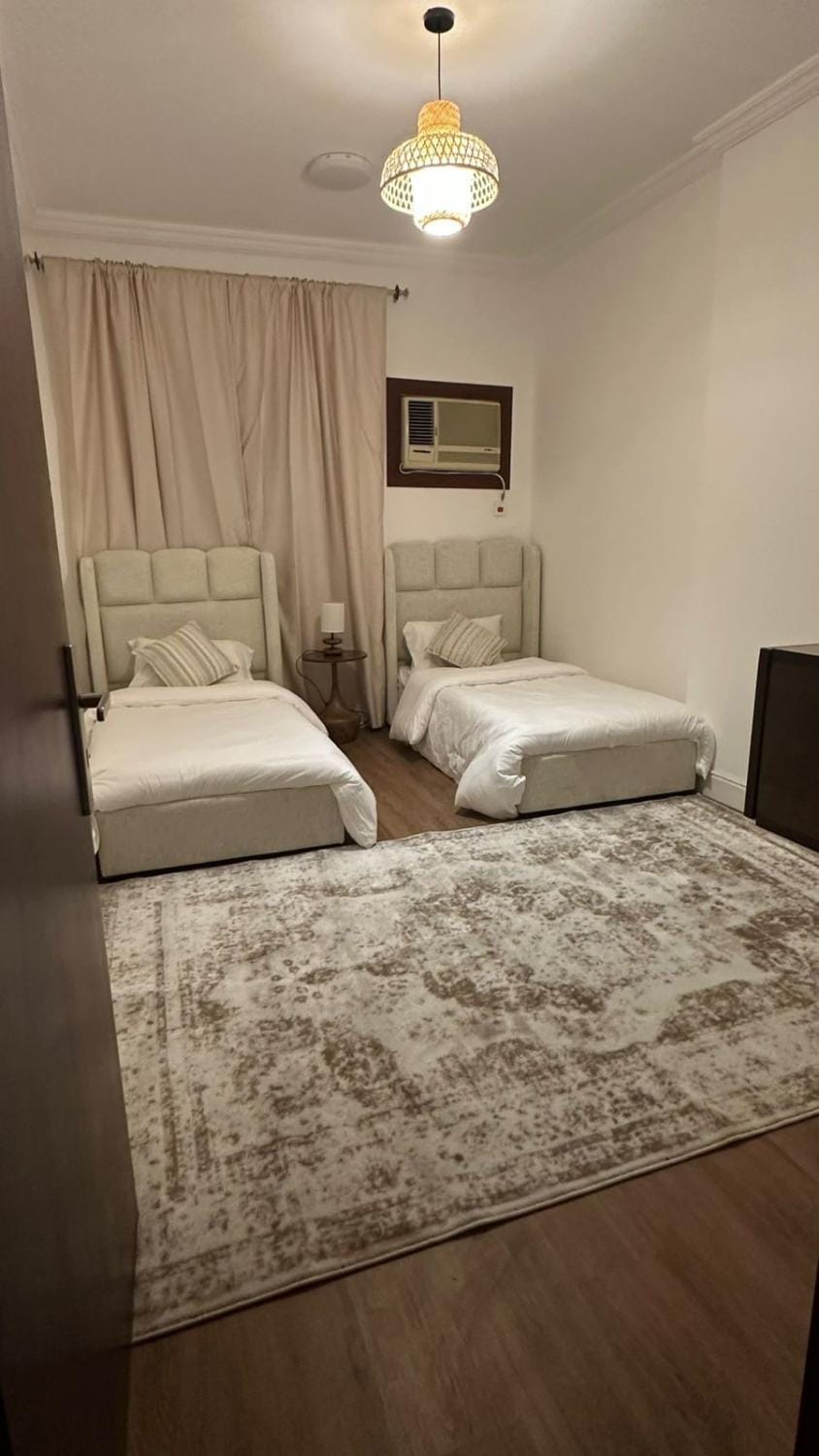 Luxury family condotel with two rooms close to Alharam Apartment in Mecca