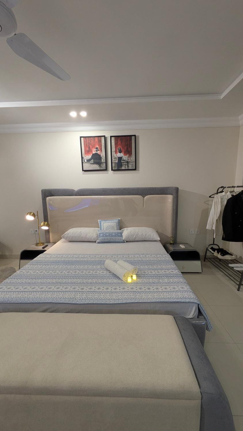 Bed, Photo of the whole room
