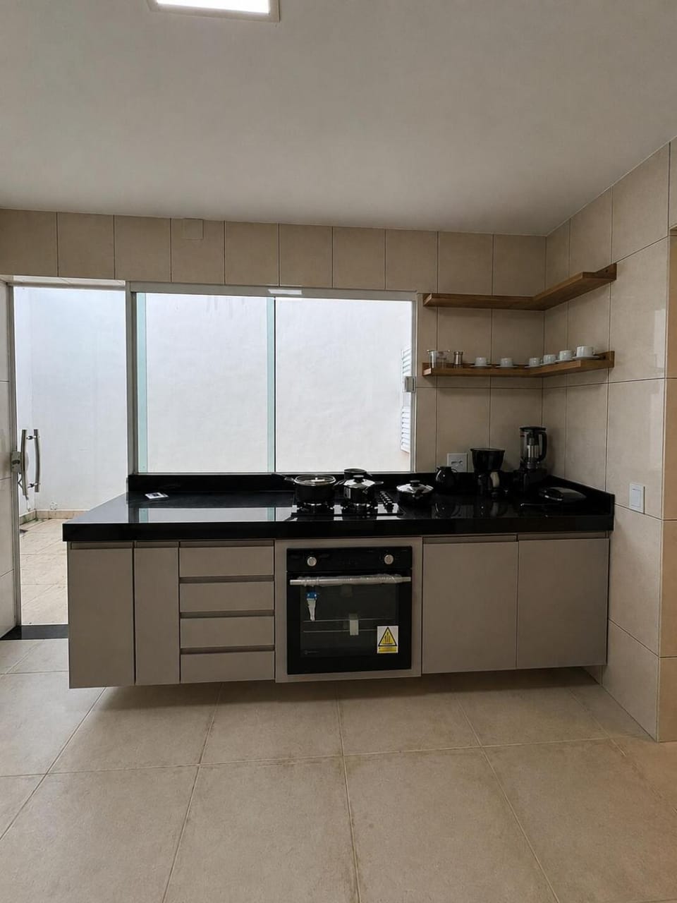 Casa a 150m do Shopping Park Lagos - Cabo Frio House in São Pedro da Aldeia