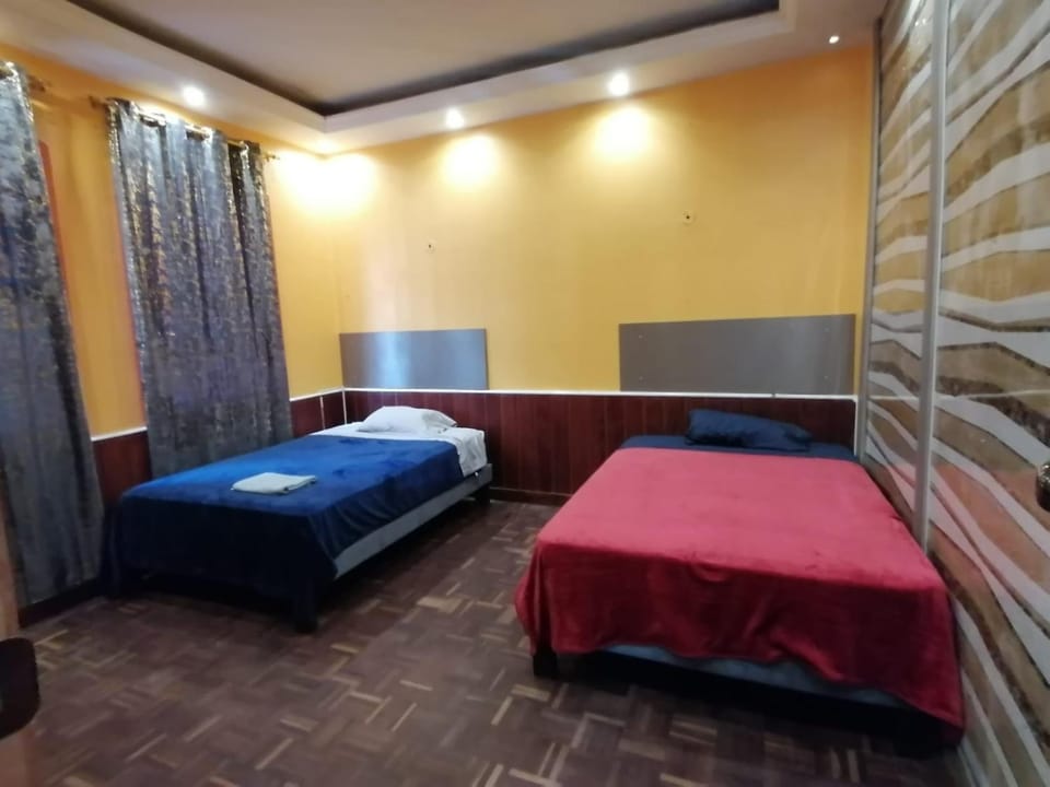 Hostal Piscis Bed and Breakfast in Quito