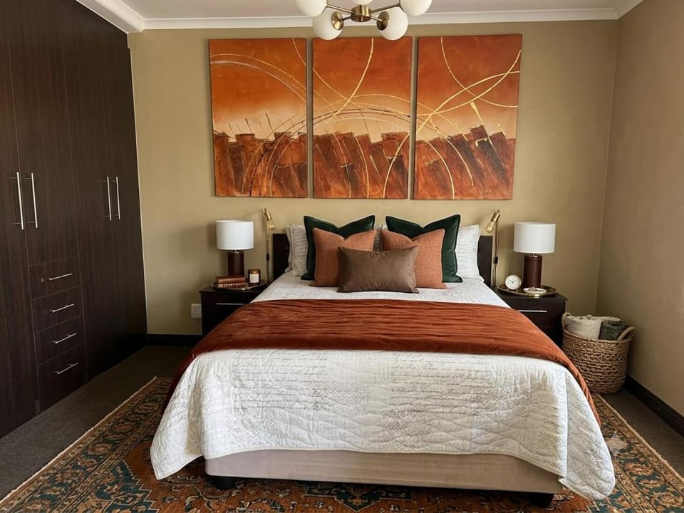 Sunbird Estate - 3 Bedroom Apartment Apartment in Roodepoort