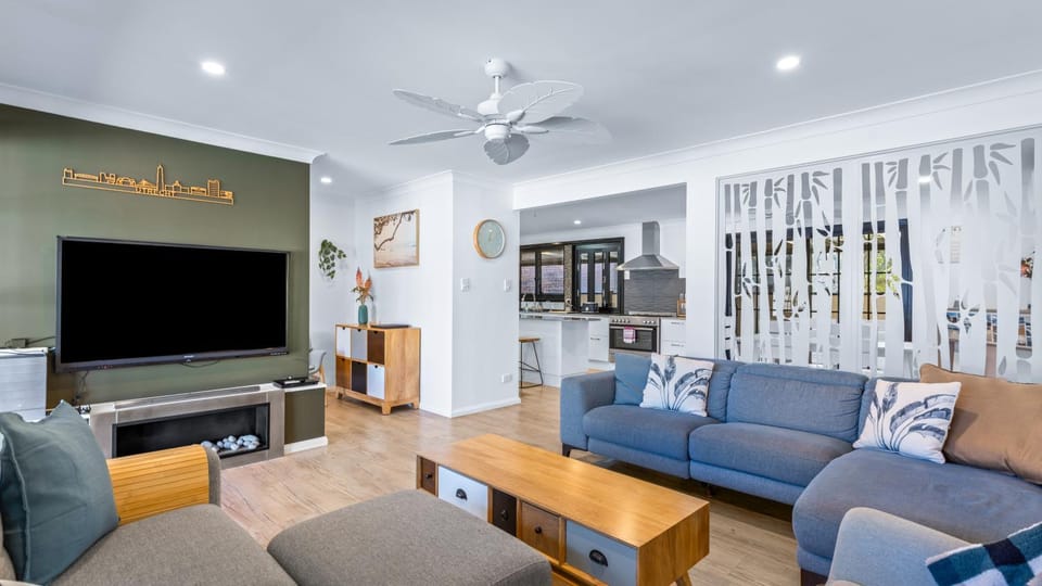 TV and multimedia, Living room