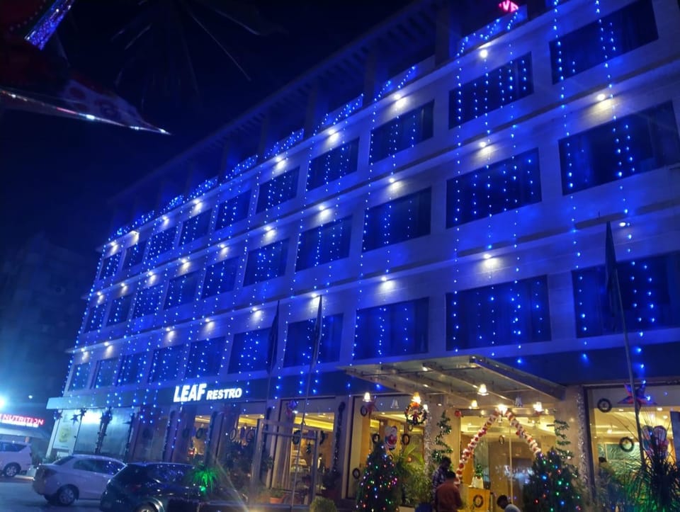 Hotel Riverview Hotel in Ahmedabad