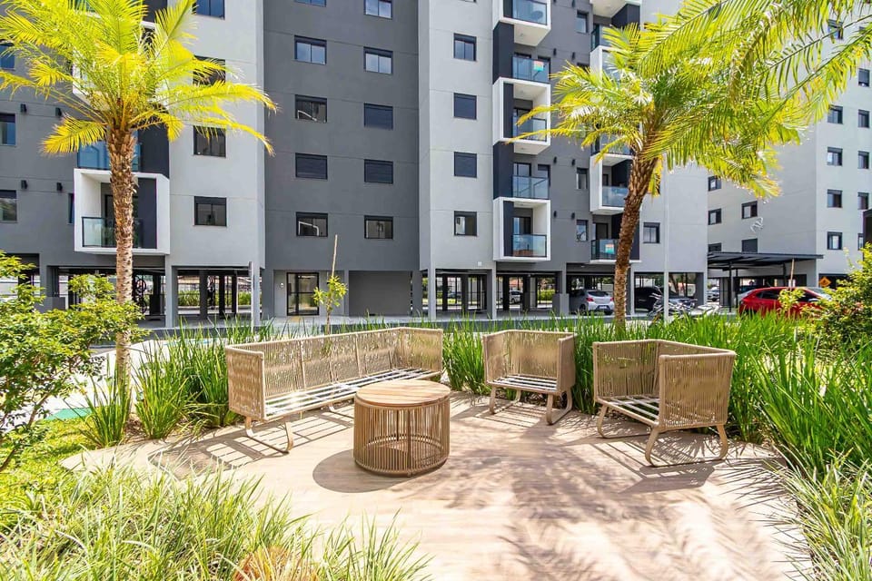 Property building, Patio, Day