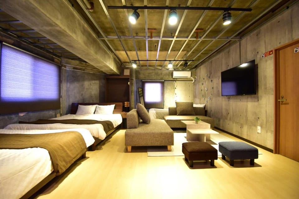 Alphabed岡山桃太郎通り Apartment in Japan