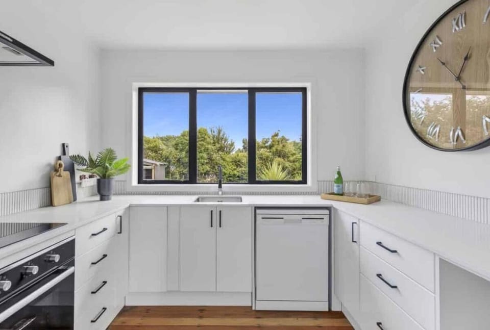 Modern Cambridge Retreat Apartment in Cambridge