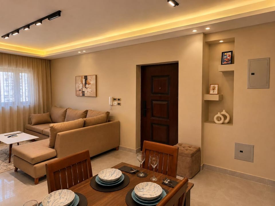 شقة هادئة اطلالة مسبح و لاند سكيب في ماونتن فيو Apartment in New Cairo City