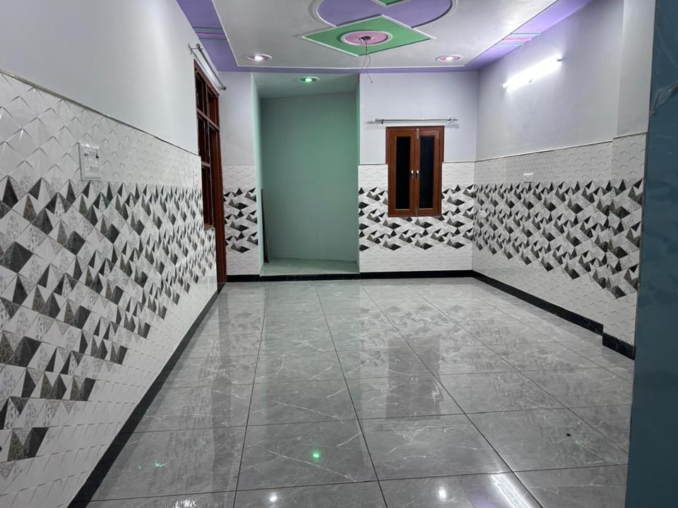 Laxmi Niwas Apartment in Delhi