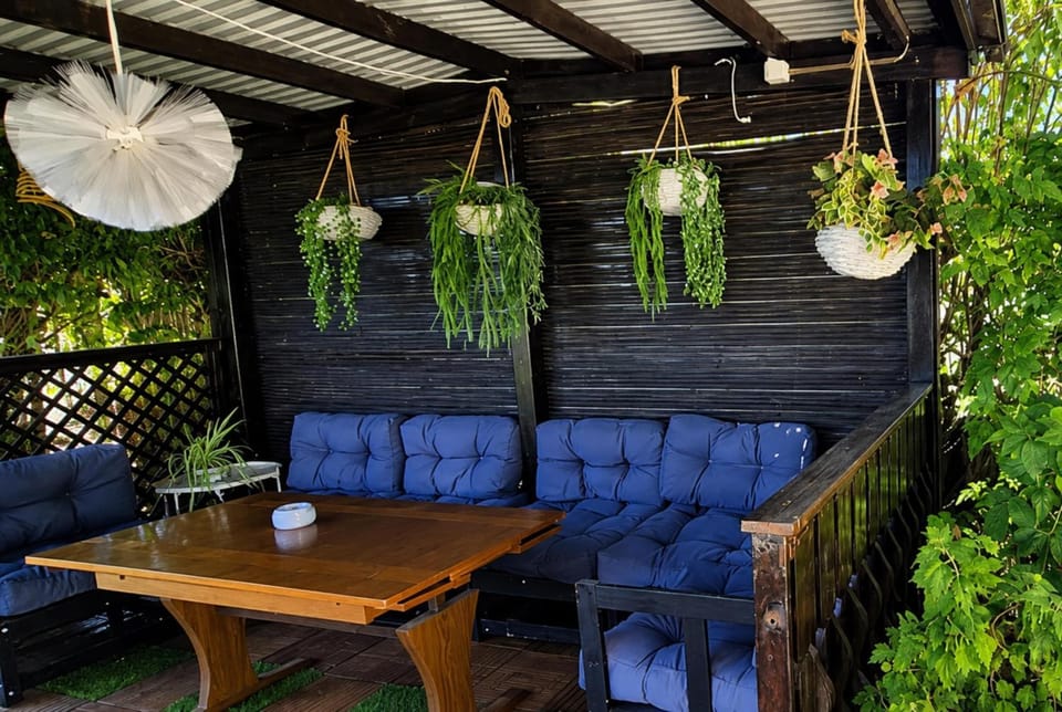 Patio, Seating area, Dining area, Garden view