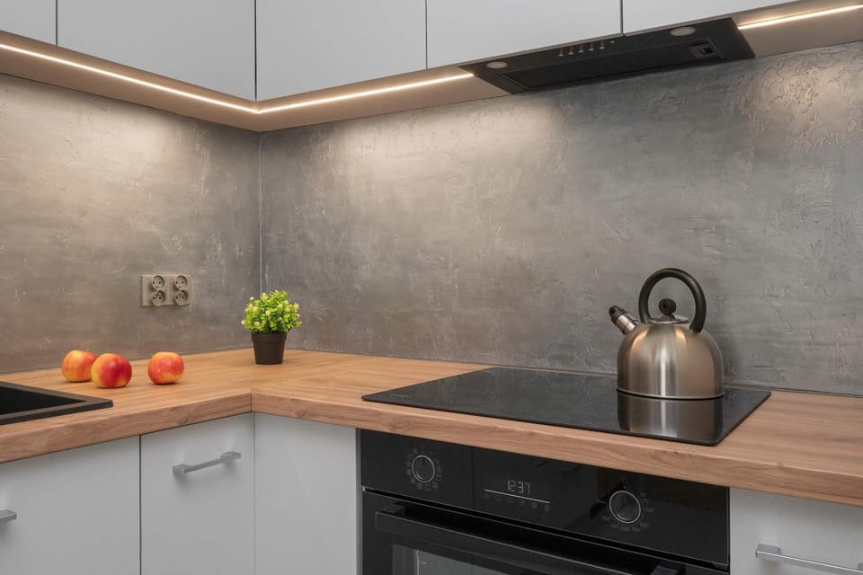 Kitchen or kitchenette