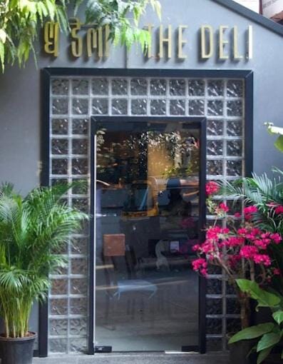 Stylish Studio Walk to Carter Rd & Cafés Wifi by Trivana Haven Stays Apartment in Mumbai