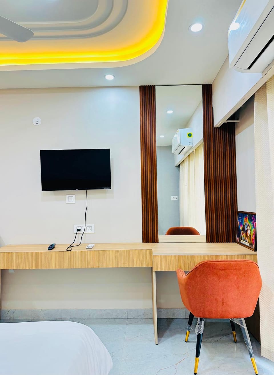 Shri Nidhi stay - Divine Vrindavan Abode Apartment in Uttar Pradesh