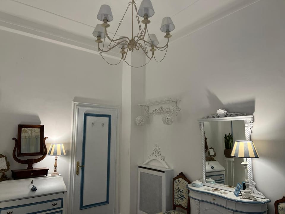 Capo Santa Chiara charme apartment garden sea view Apartment in Genoa