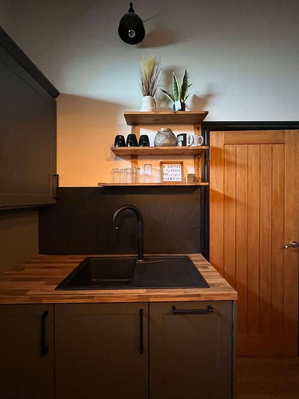 3bedroom house for professionals and family stay Apartment in Bradford