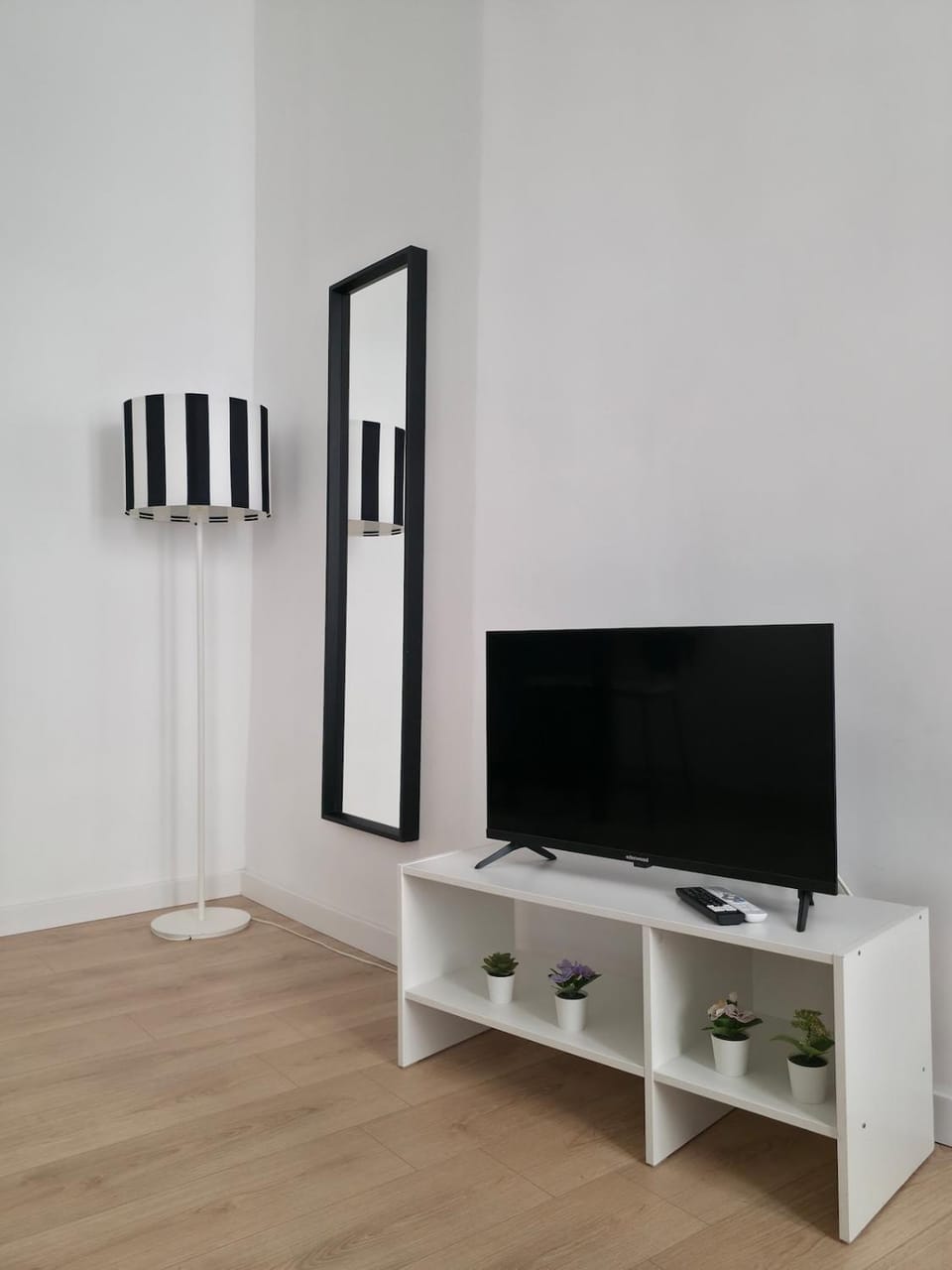Communal lounge/ TV room, TV and multimedia