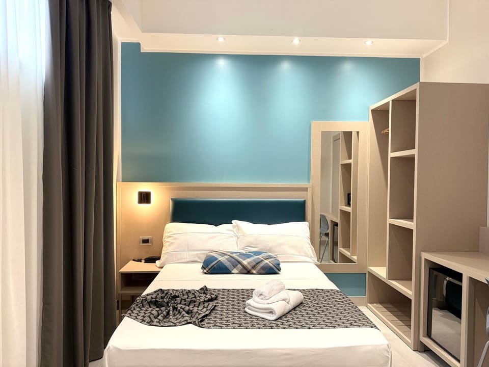 Decorative detail, Bedroom