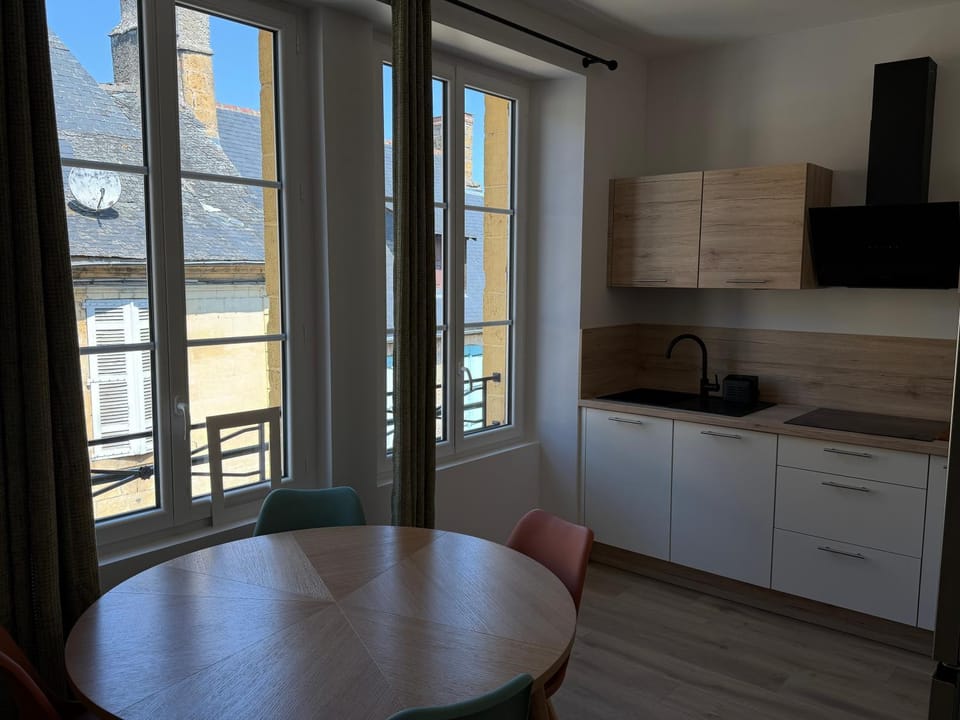 Olive Apartment in Montignac