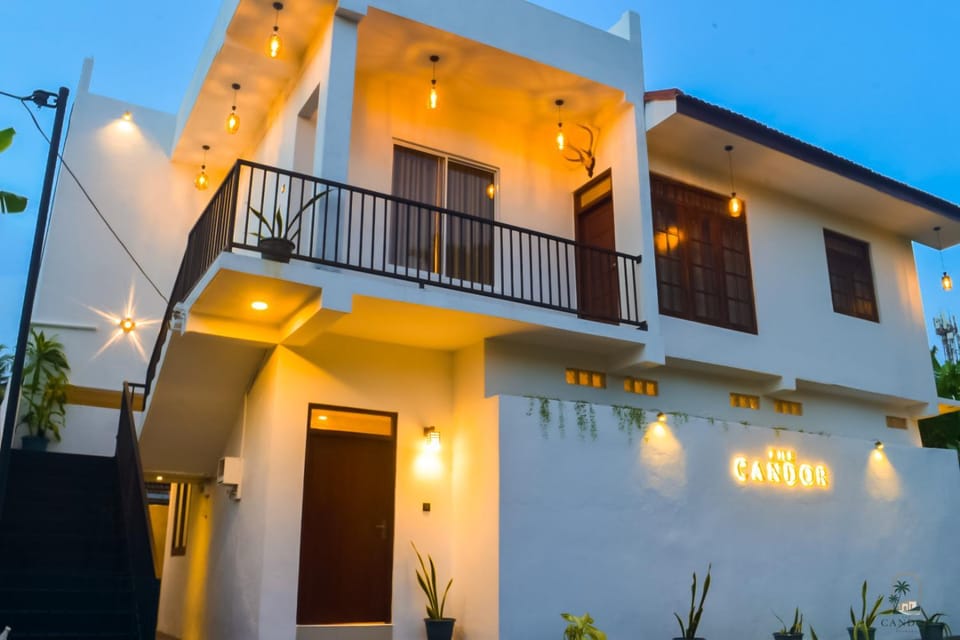 Property building, Balcony/Terrace
