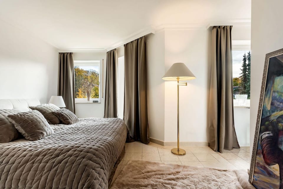 Münich Mansion Apartment in Munich