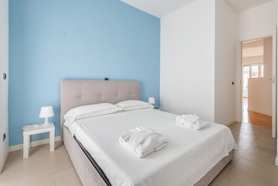 3Br Airport 14' View WiFi AirCond Family&Friends Apartment in Milan