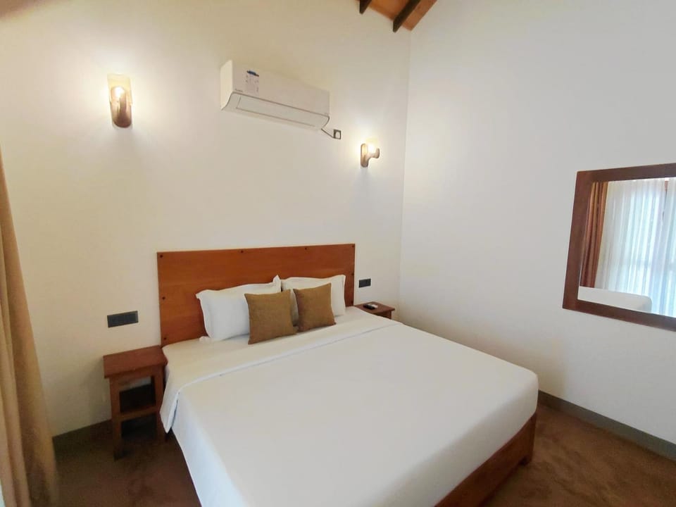 Bed, Bedroom, air conditioner