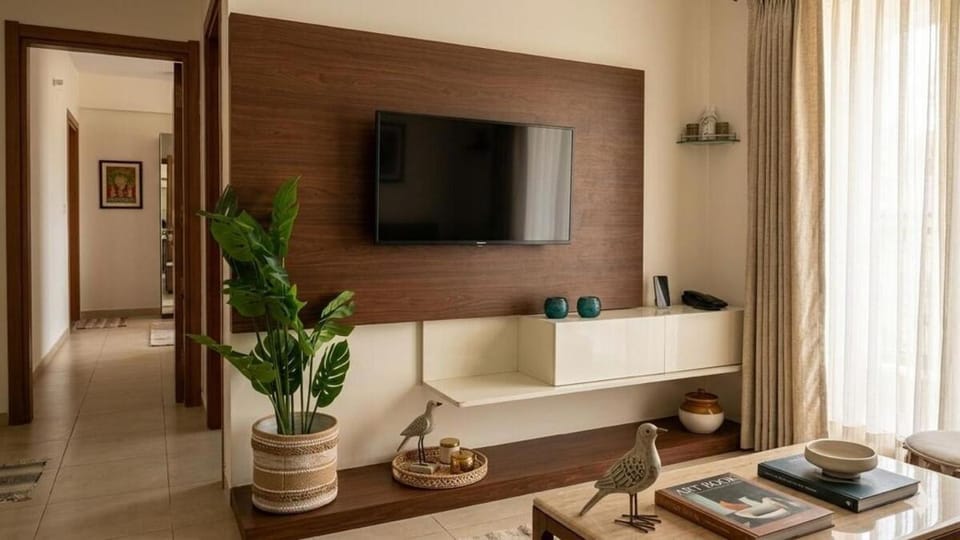 Aesthetic 2bhk at Nikoo Apartment in Bengaluru