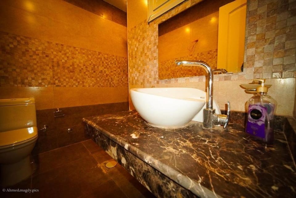 Pyramids Gardens Apartment in Egypt