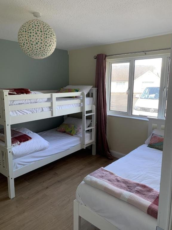 Surf Cottage Armada House in County Donegal