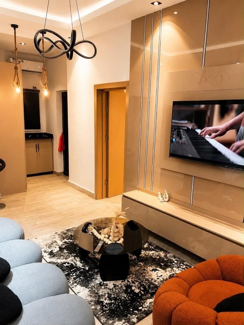 Cozy 1-bedroom at Alagomeji Yaba Apartment in Lagos