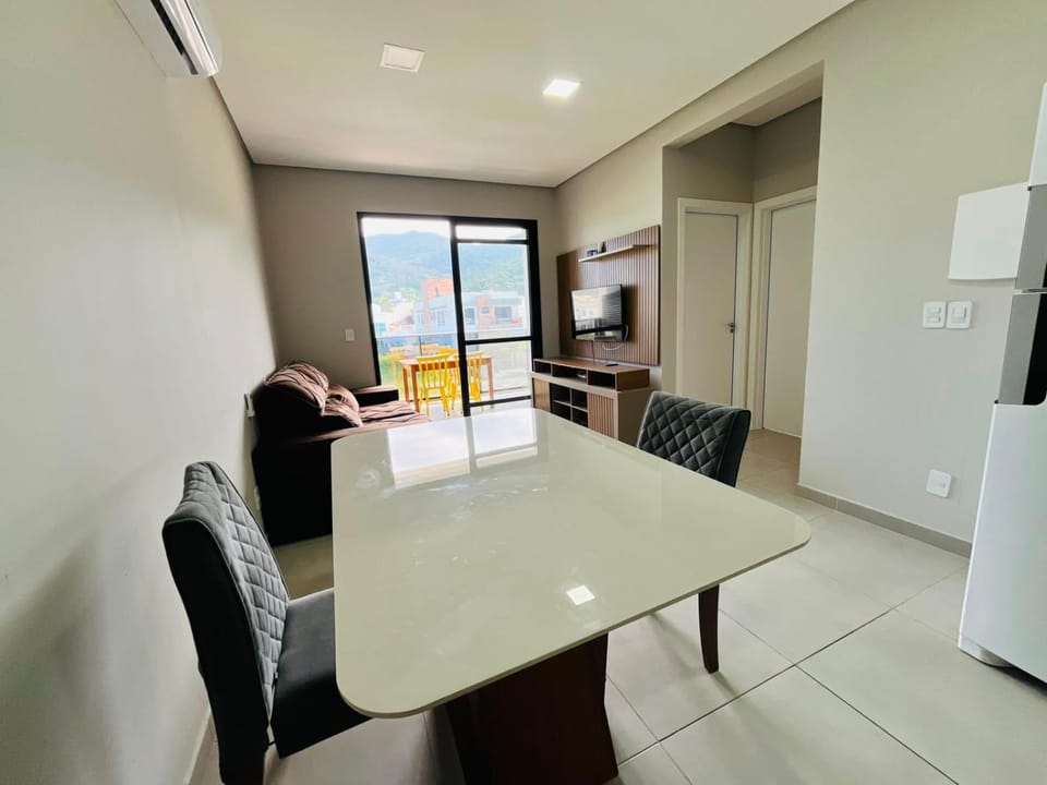 Praia de Palmas - 1km do Mar - Conforto para Toda a Família 0357 Apartment in Florianopolis
