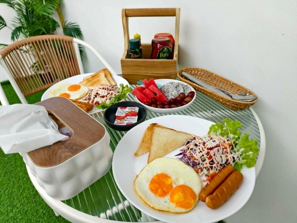 Breakfast