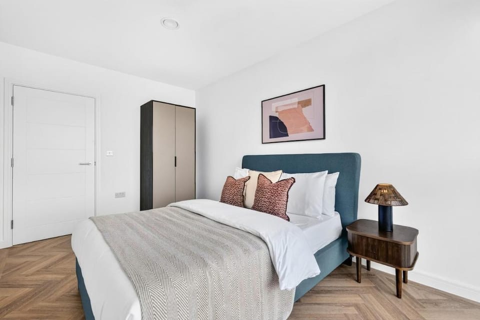 The Wain House Residence - Modern 3-Bedroom Apartments with Balcony Apartment in City of Westminster