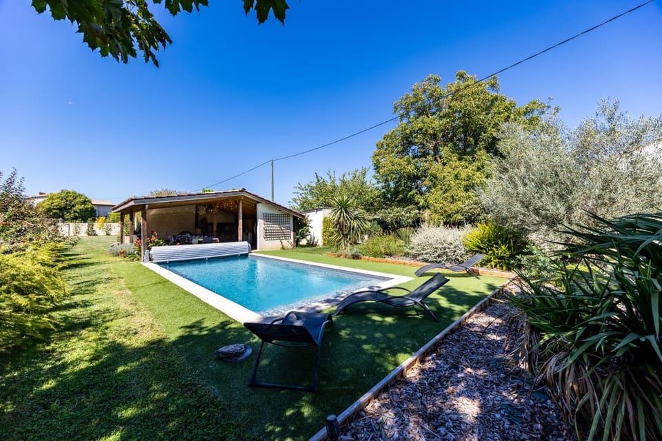 Villa Liminalis 16 personnes House in Nouvelle-Aquitaine