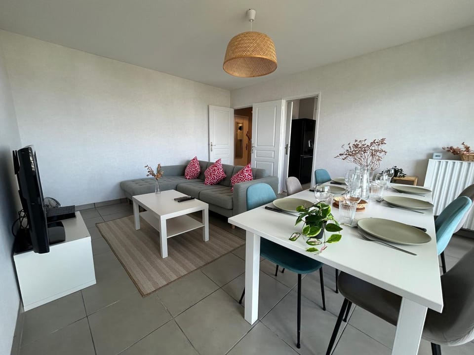 Property building, Living room