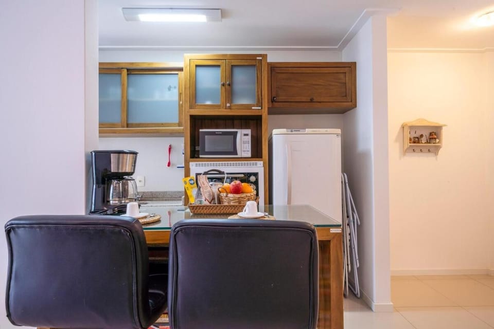 Coffee/tea facilities, Food and drinks, Dining area, Food, oven, pet friendly, stove, toaster