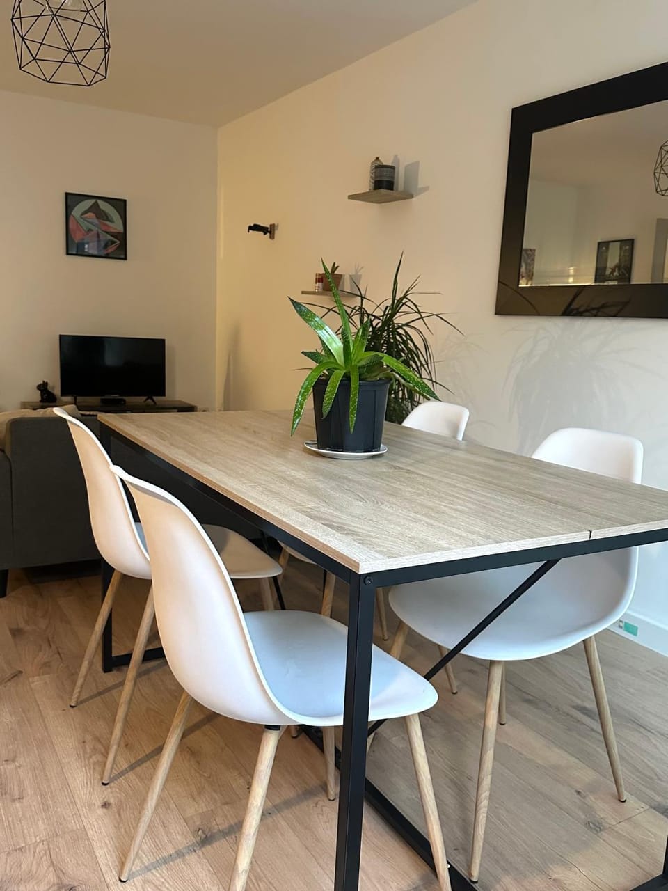 Appartement Calme avec Clim, Balcon et Parking Ovalie Apartment in Saint-Jean-de-Védas
