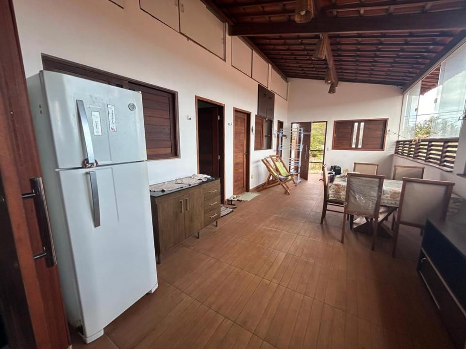 Seating area, Dining area, minibar